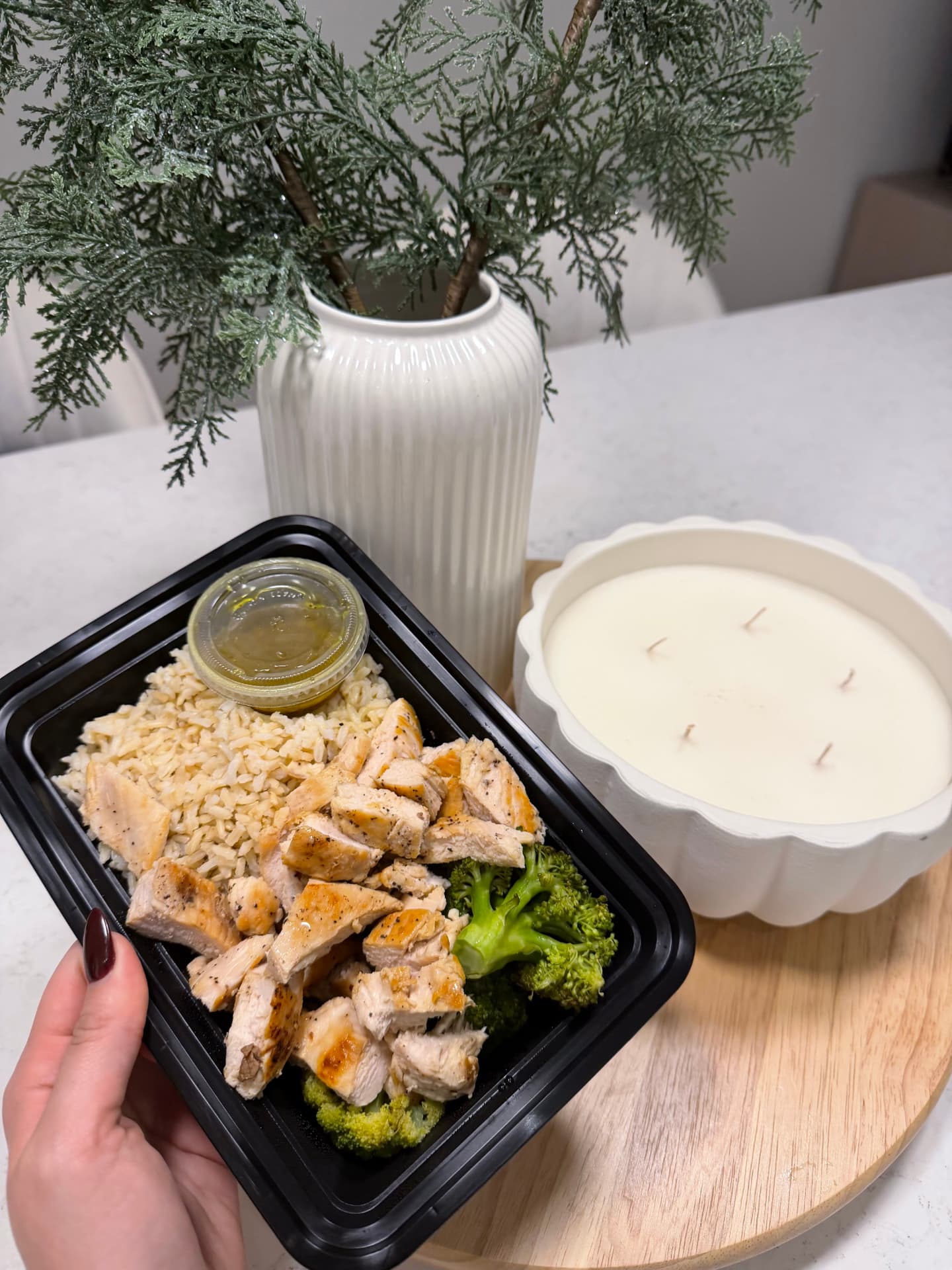 Chicken, brown rice, and broccoli meal prep bowl